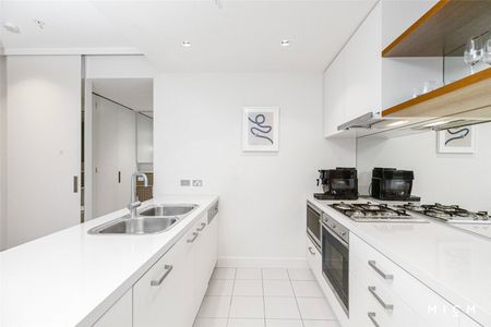 3402/1 Freshwater Place - Photo 3