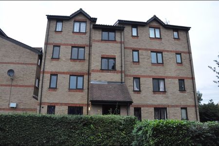 1 Bed Flat, Myers Lane, SE14 - Photo 3