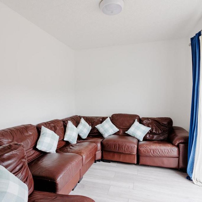 4 bedroom house to rent - Photo 1