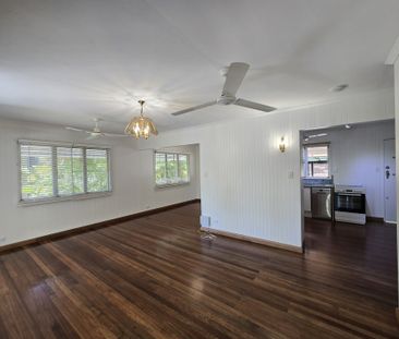 12 Walsh Street, Edge Hill QLD 4870 - House For Rent | Domain - Photo 1