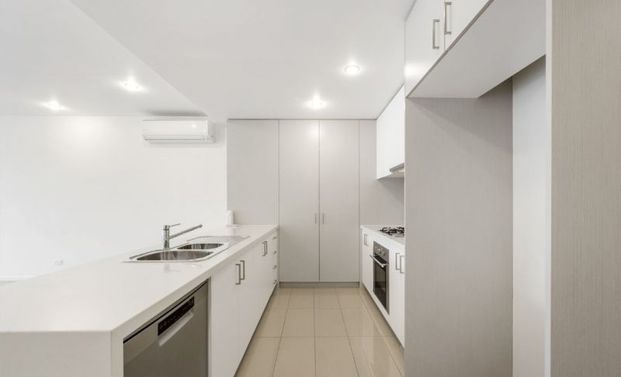 Please contact catie@sweeneyea.com.au for private inspections. - Photo 1
