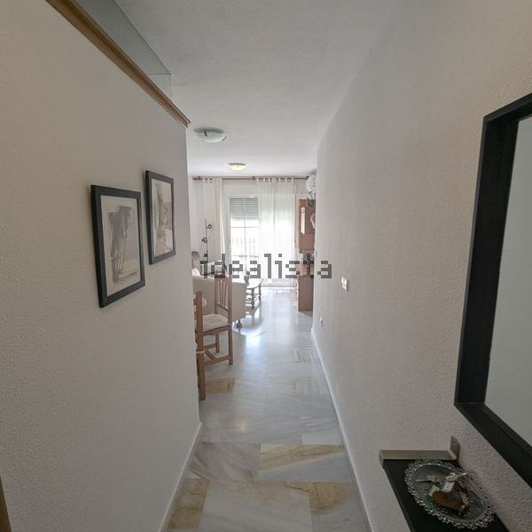 Alquiler de piso en Calle Miguel Hernández, 77 - Photo 1