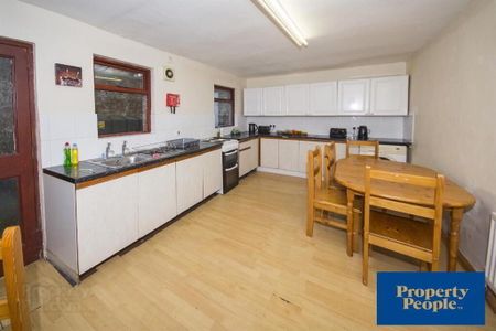 Room 1, 23 Wellesley Avenue, Belfast, BT9 6DG - Photo 3