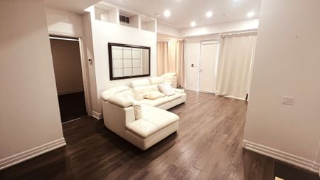 For Lease - 722 Sheppard Avenue Unit# 4, Toronto, Ontario - Photo 3