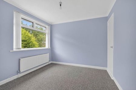 19 Woodbreda Avenue, Belfast, BT8 7JJ - Photo 5