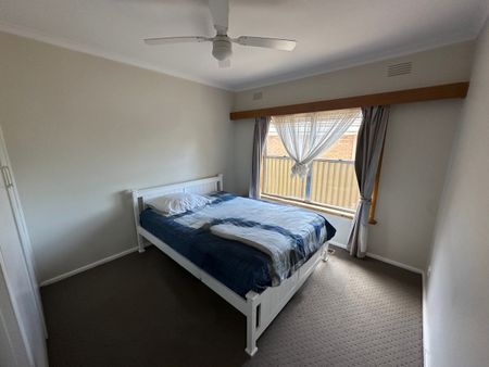 46 Field Street, SHEPPARTON VIC 3630 - Photo 2