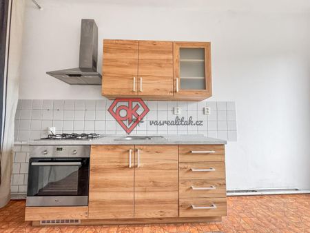 Pronájem bytu 1+1 40 m2 - Fotografie 4