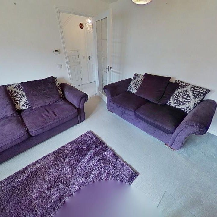 4 bedroom detached house to rent - Photo 1