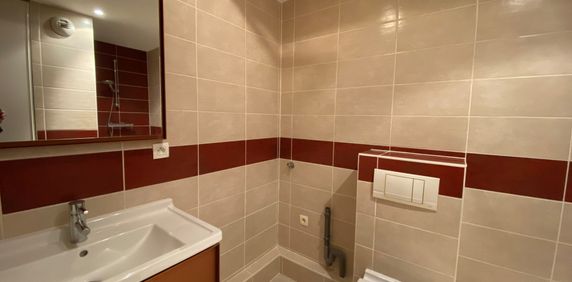 OBERHAUSBERGEN - 2 PIECES - Photo 2