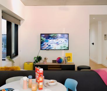 6 Bed Ensuite Apartment View - Photo 2