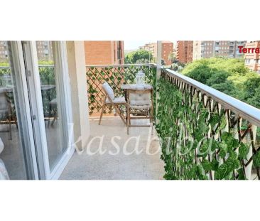 Piso de alquiler en Calle Ramón Llull, Ciutat Jardí - Photo 6