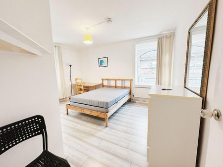 5 bedroom flat share to rent - Photo 2