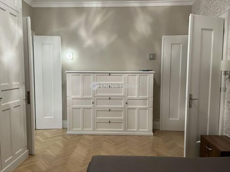 Kiadó újszerű állapotú lakás - Budapest II. kerület - Photo 2