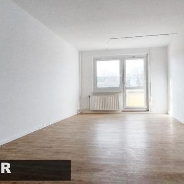 Einbauküche, große 3 Zimmer, Balkon, frisch saniert, Aufzug - Photo 1