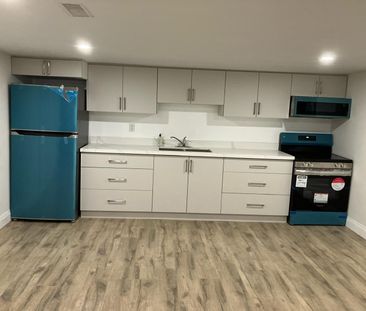 For Lease - 132 Don Mor Drive Unit# Lower Level, Newmarket, Ontario - Photo 4