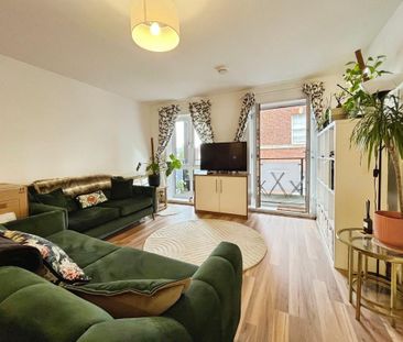 1 bedroom flat to rent - Photo 1