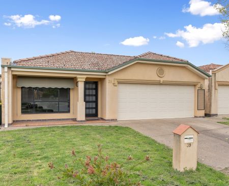 Beautiful Home in Central Wagga! - Photo 5