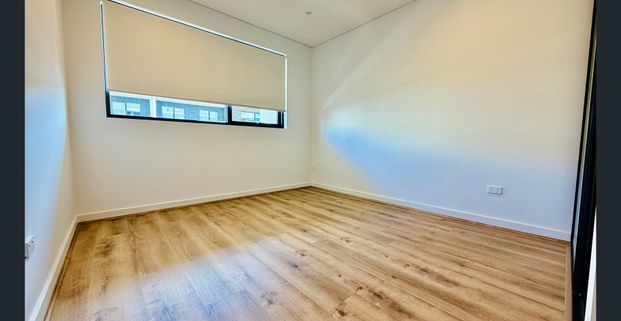 NEW APARTMENT IN SCHOFIELDS - Photo 1
