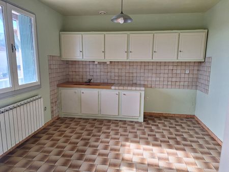 Location Maison 6 pièces 91m² - Photo 3