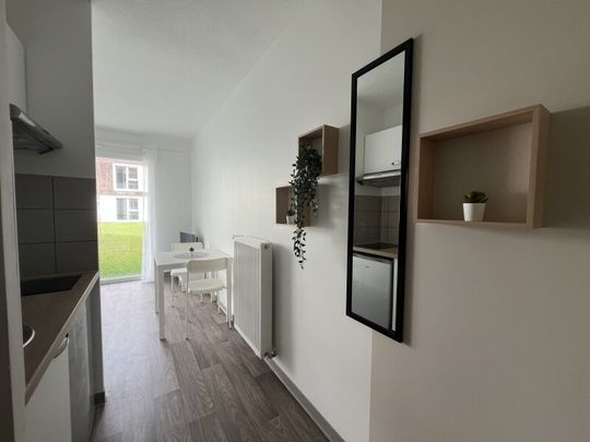 Location Appartement 1 pièce 18m² FRANQUEVILLE ST PIERRE 76520 - Photo 1