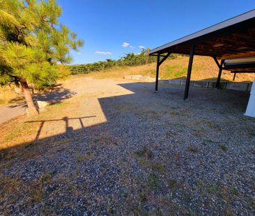 Beautiful 2 Bedroom+DEN 2 Bathroom Manufactured Home - Photo 4