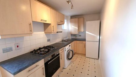 2 bedroom flat to rent - Photo 3