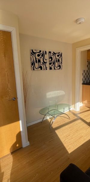 1 bedroom apartment to rent - Photo 1