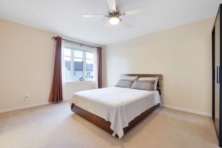 For Lease - 144 DEERCROFT Avenue, Barrhaven, Ontario - Photo 3