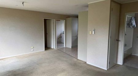 3 Bedroom Home - Photo 2