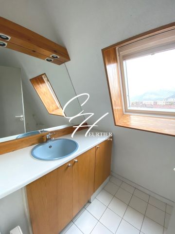 FONTAINE -22 AVENUE DU VERCORS -T1 - EXCELLENT ETAT - Photo 4