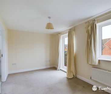 4 Bedroom - Photo 5