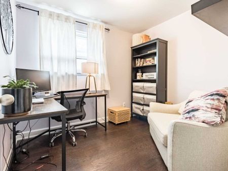 For Lease - 60 Reigate Avenue Unit# Main, Brampton, Ontario - Photo 3