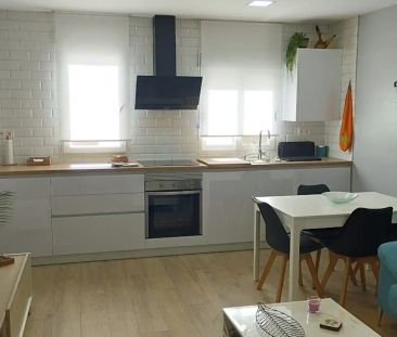 Casa adosada de alquiler en España, 251, Mil Palmeras - Photo 4