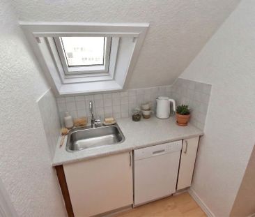 Lys lejlighed med moderne køkken og hyggelig gårdhave - Foto 3