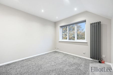 3 bedroom apartment to rent - Photo 3