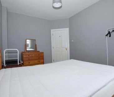 38 Lisburn Square, Lisburn, BT28 1TS - Photo 4