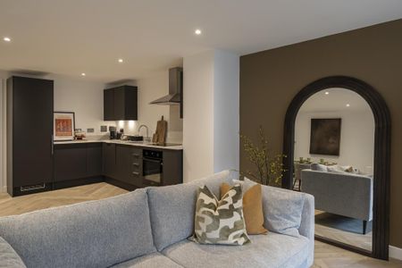 2 bedroom flat to rent - Photo 2