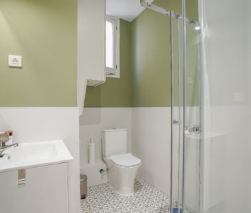 Nice double room in Chamberí - Photo 2