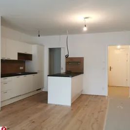 Hofseitig ausgerichtete 2-Zimmer-Wohnung mit großem Balkon und Hochbeet - Photo 3
