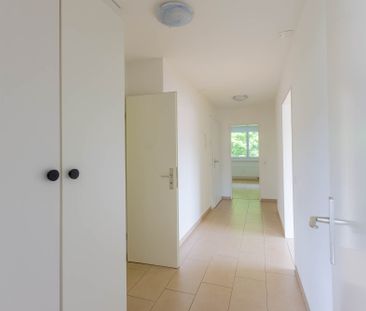 Ihr neues Zuhause in Aesch: Modern und komfortabel - Photo 1