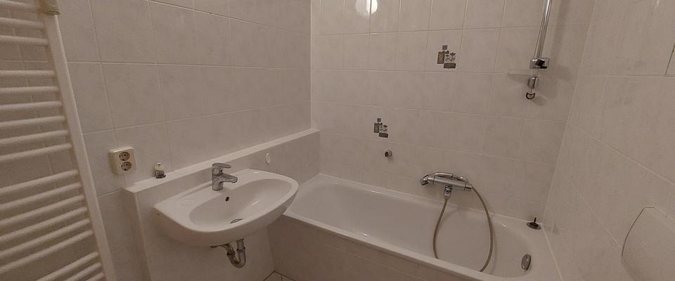 Mitten im Leben - bei der AWG! - Foto 1