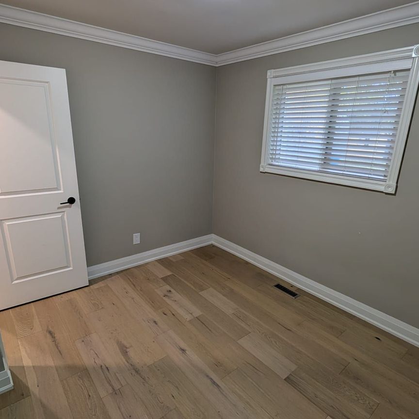 For Lease - 40 Jacwin Drive Unit# Main, Ajax, Ontario - Photo 1