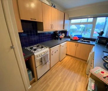 2 bedroom maisonette to rent - Photo 6