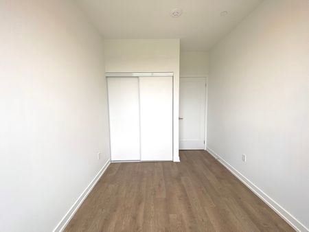 $1,899 / 1 br / 1 ba / 525 sqft 415 Main st W unit 706 - Photo 5