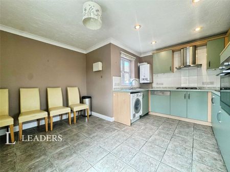 2 bedroom flat to rent - Photo 4