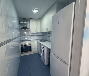 Apartment – Middle Floor Apartment in Marbella - Photo 4