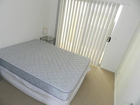 Drinks on the Verandah Overlooking the Water - Photo 5