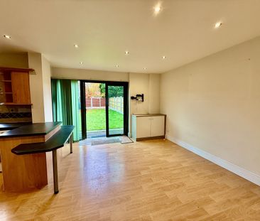 Spacious 4/5 bed semi-detached home on Repton Avenue, Derby. Set ov... - Photo 5