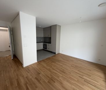 Très joli appartement de 2.5 pièces au 1er étage avec grand balcon - Photo 1