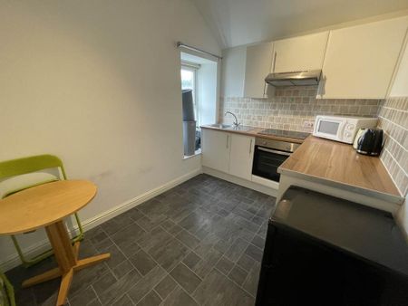 1 bedroom flat to rent - Photo 3